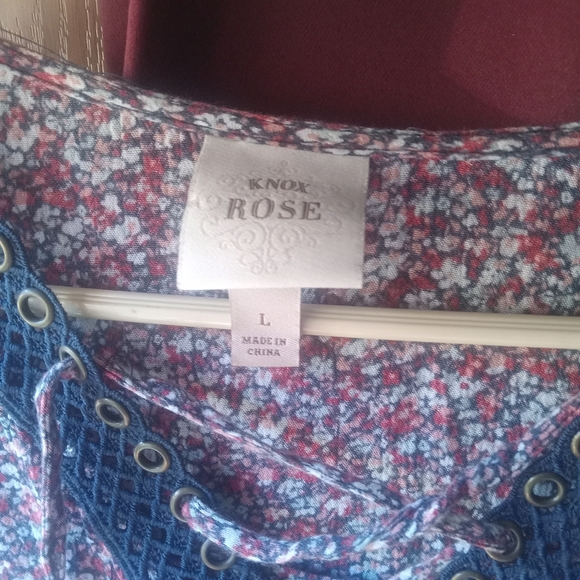 Knox Rose Floral Dress - Picture 5 of 6